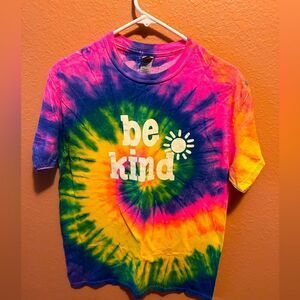 Sunshine Sisters tie dye shirt